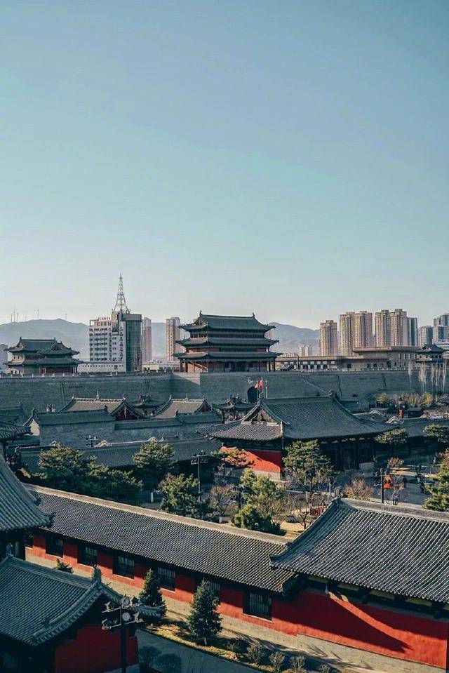 古都风华与时代脉搏的交融——大同的魅力之旅